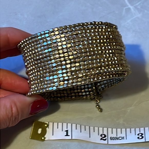 Gorgeous EUC statement gold tone beaded cuff bracelet boho vibe holiday jewelry - Picture 5 of 5